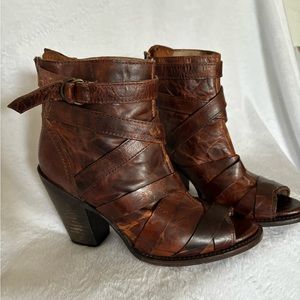 Freebird booties in cognac brown. Womens size 8, leather.